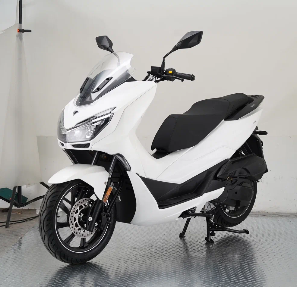 Скутер PCX - 200cc (replica Honda PCX)  — Белый