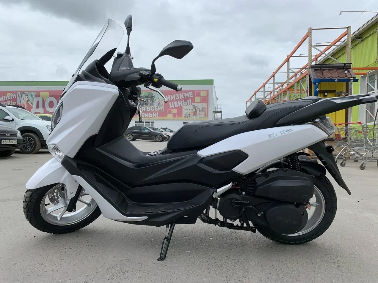 Скутер MAX  - 200cc (replica Yamaha TMAX) — Белый