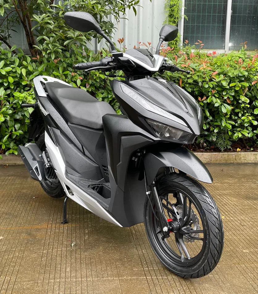 Скутер Inferno - 150cc  (replica Honda Click) — Белый