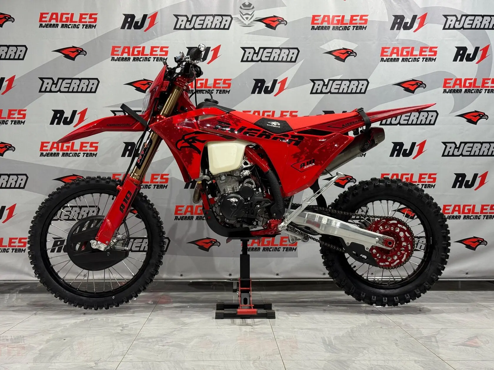 Мотоцикл AJERRA JOKER A10 YBS 300