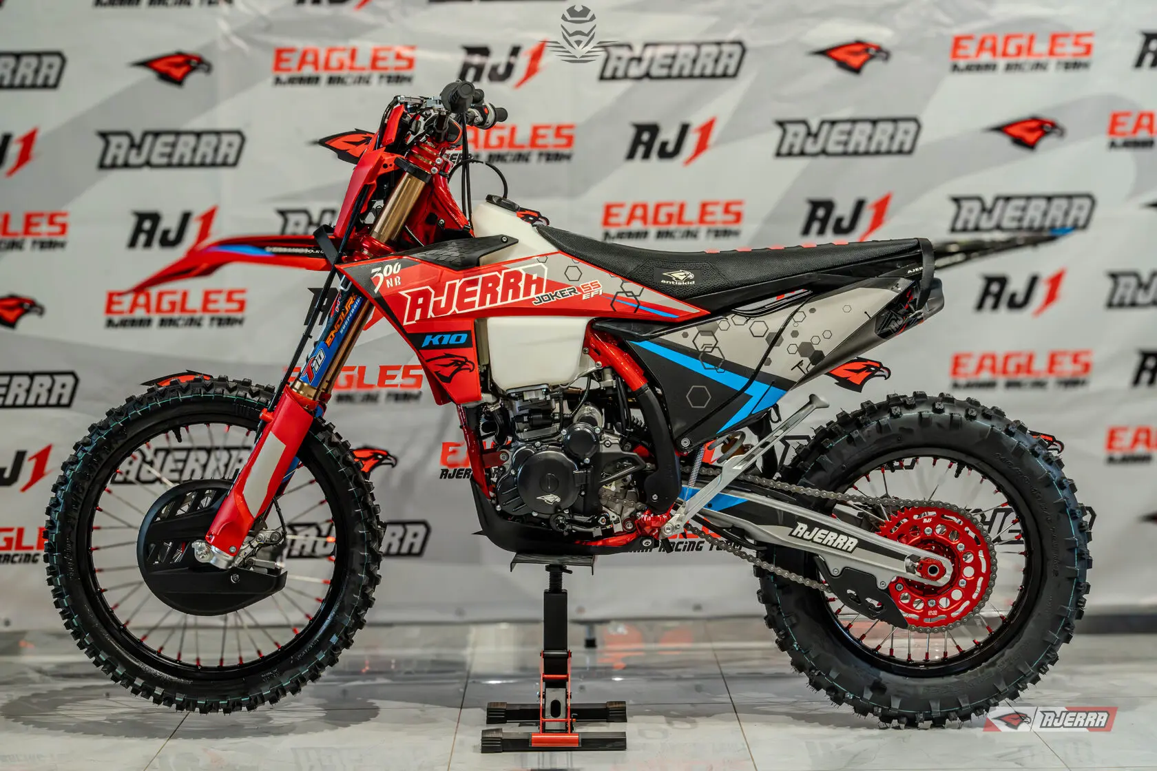 Мотоцикл AJERRA JOKER SS EFI