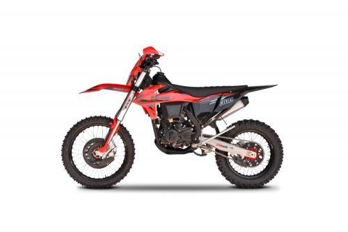 Мотоцикл FXMOTO X8 CBS300 Мотоцикл FXMOTO X8 CBS300
