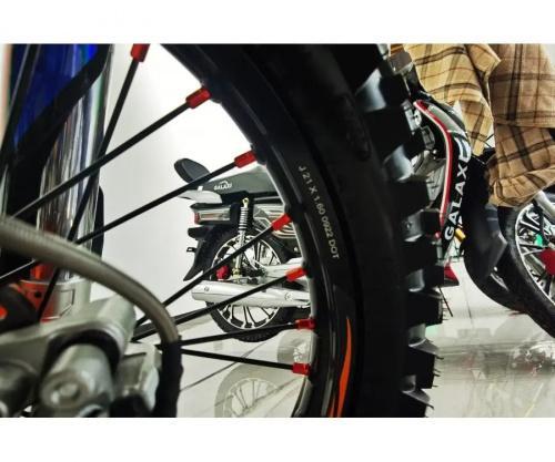 Кроссовый мотоцикл JHL Z6 ZS-174MN-5 (NB300)