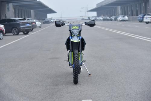 Мотоцикл FXMOTO NB300 MADHAWK