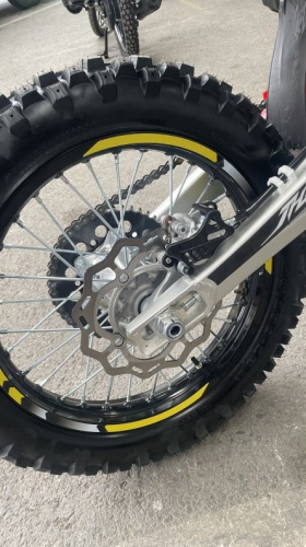 Эндуро мотоцикл JHL Z2 PR300 (ZS175FMN)