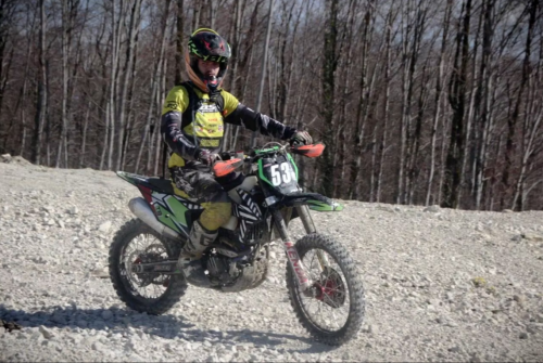 Мотоцикл BSE T8 T серия 2023г Мотоцикл BSE T8 T серия 2023г