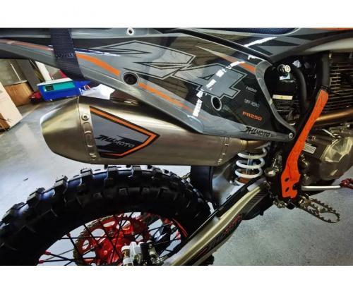 Кроссовый эндуро мотоцикл JHL Z4 (ZS-172FMM-5) Кроссовый эндуро мотоцикл JHL Z4 (ZS-172FMM-5)